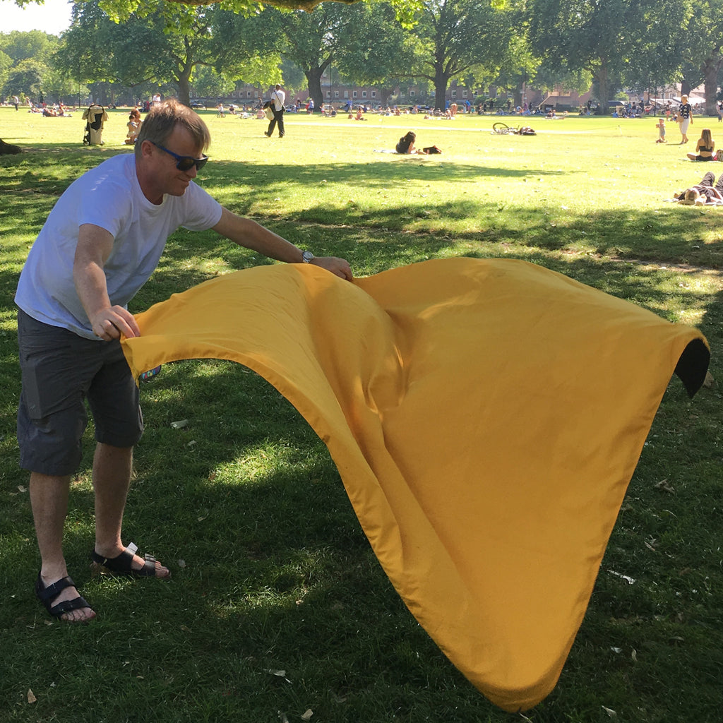 Colorful waterproof picnic blanket
