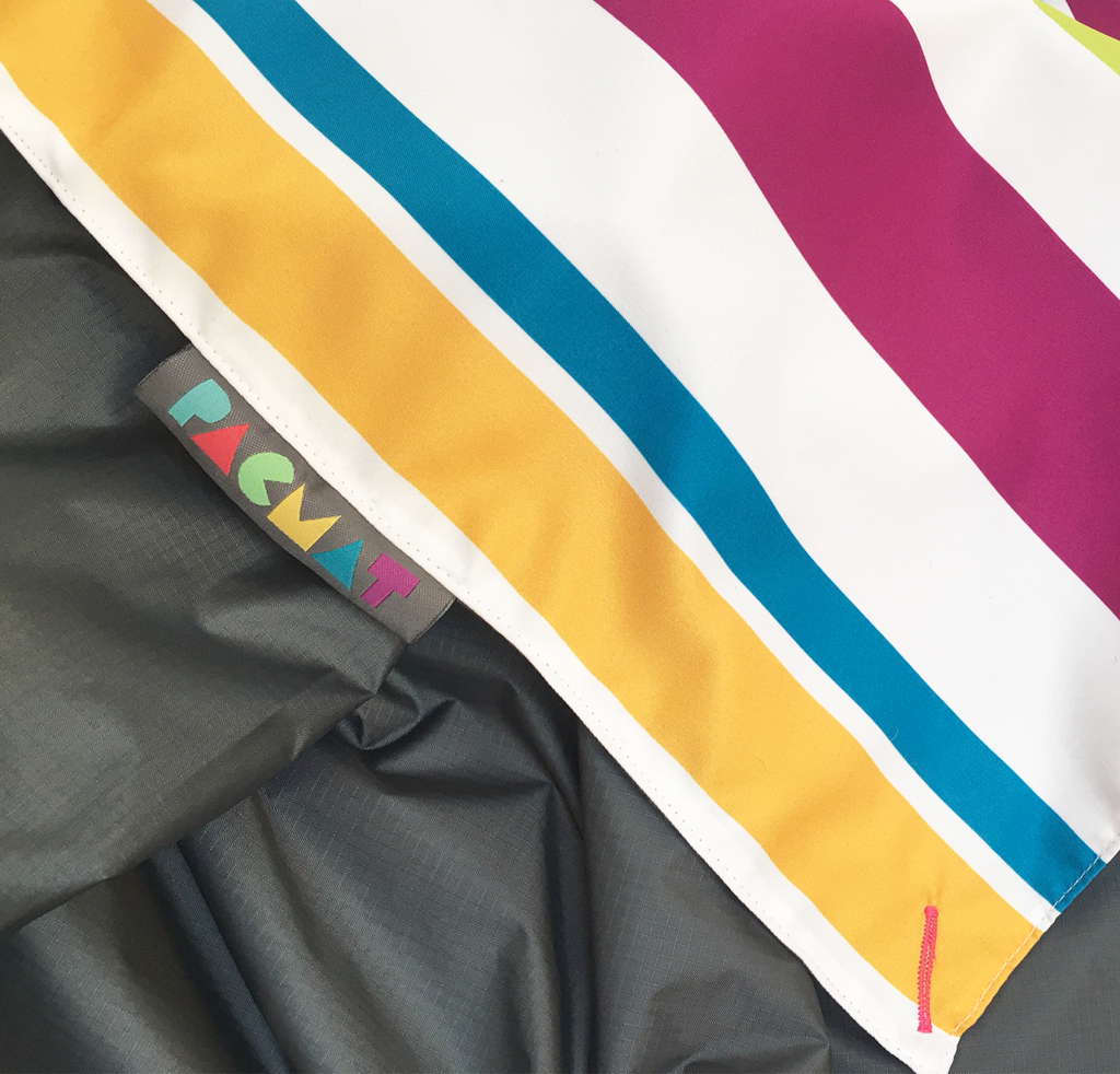 Deckchair Family  Picnic Blanket