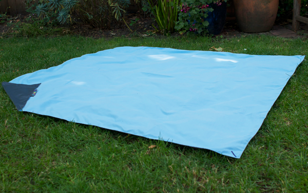 Colorful waterproof picnic blanket